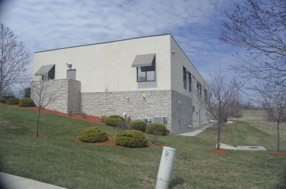 14109 Cambridge, Leawood, KS 66224